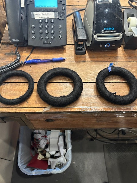 Large Black Pot Ring