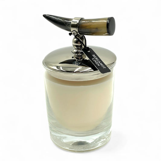 Bergamot Linen Luxury Soy Candle with Horn Lid